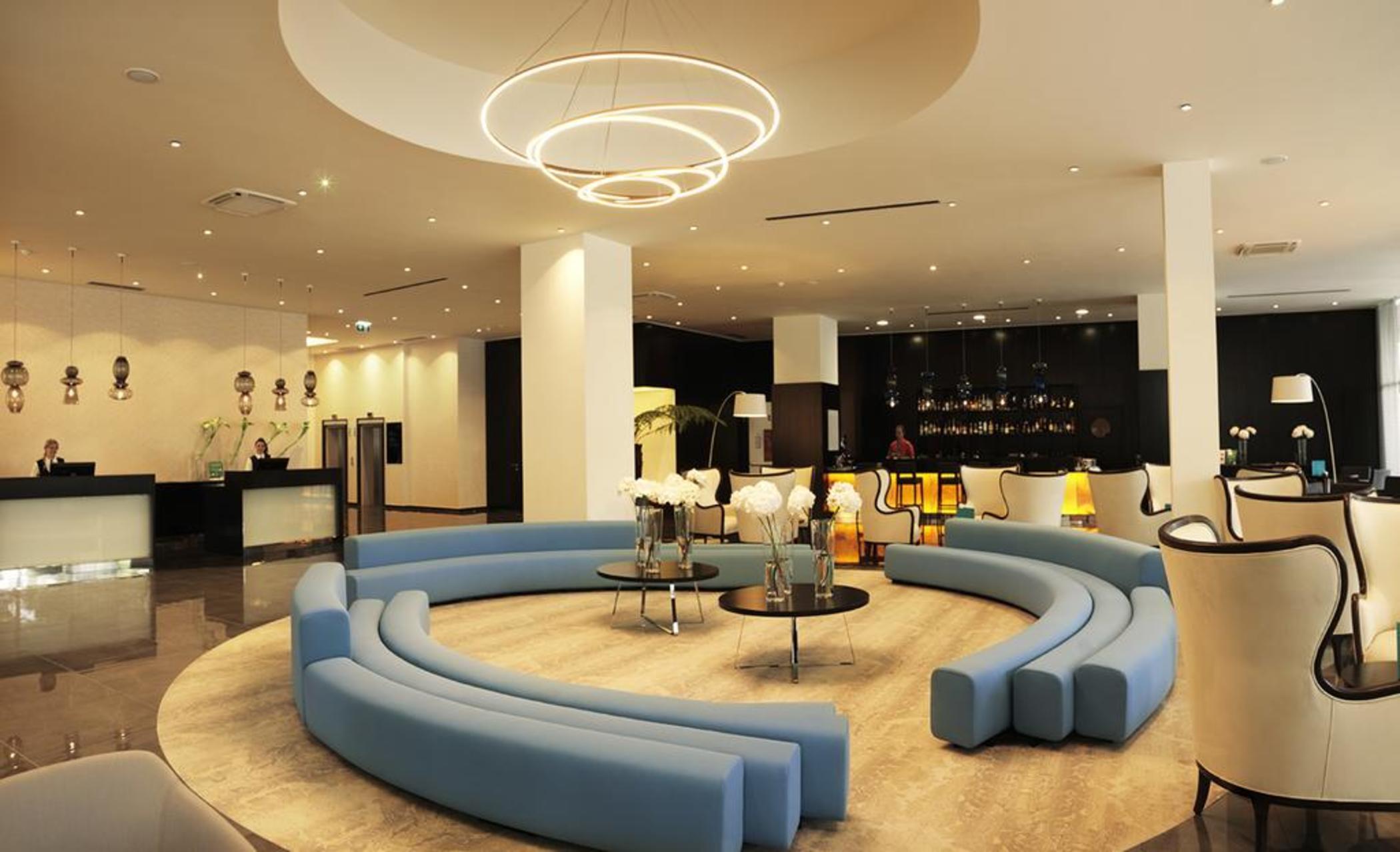 Hotel Slovenija - Terme & Wellness Lifeclass بورتوروز المظهر الخارجي الصورة The lobby of the hotel