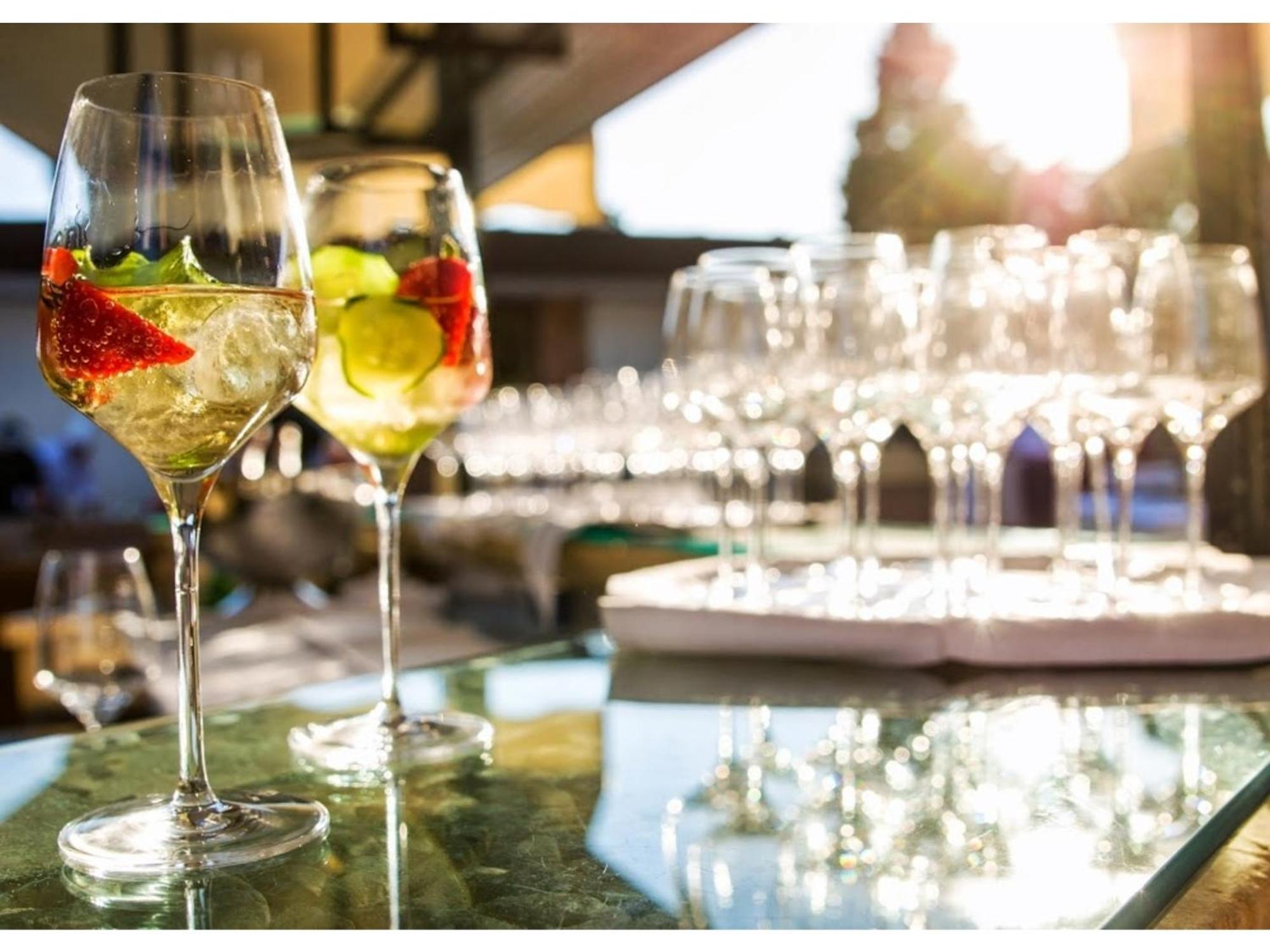 Hotel Slovenija - Terme & Wellness Lifeclass بورتوروز المظهر الخارجي الصورة Wine glasses